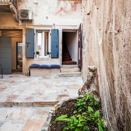Deluxe G 12 Daire Rovinj